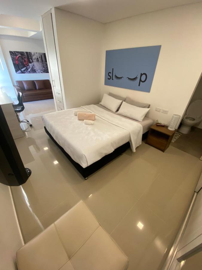 Apartasuite Moderna - En El Corazon Del Poblado ميديلين المظهر الخارجي الصورة