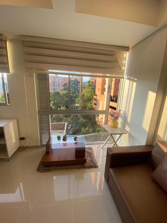 Apartasuite Moderna - En El Corazon Del Poblado ميديلين المظهر الخارجي الصورة