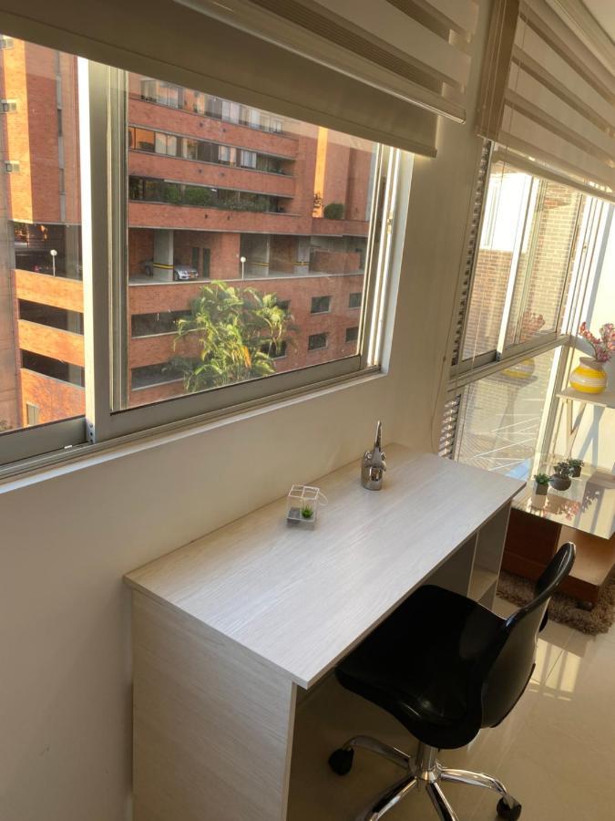 Apartasuite Moderna - En El Corazon Del Poblado ميديلين المظهر الخارجي الصورة